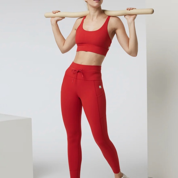 NWT Vuori Daily Pocket Legging in Scarlet -  Size Large - Picture 3 of 5